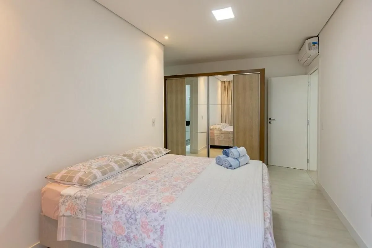 Lindo Apto Perto Da Praia - Otima Localizacao Balneário Camboriú Brazília