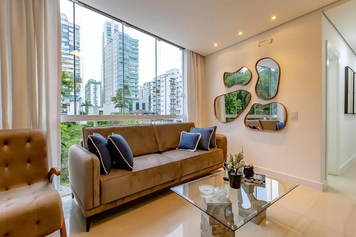 Lindo Apto Perto Da Praia - Otima Localizacao Balneario Camboriu 0*,