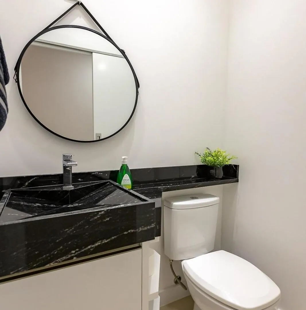 Lindo Apto Perto Da Praia - Otima Localizacao Balneario Camboriu 0*,