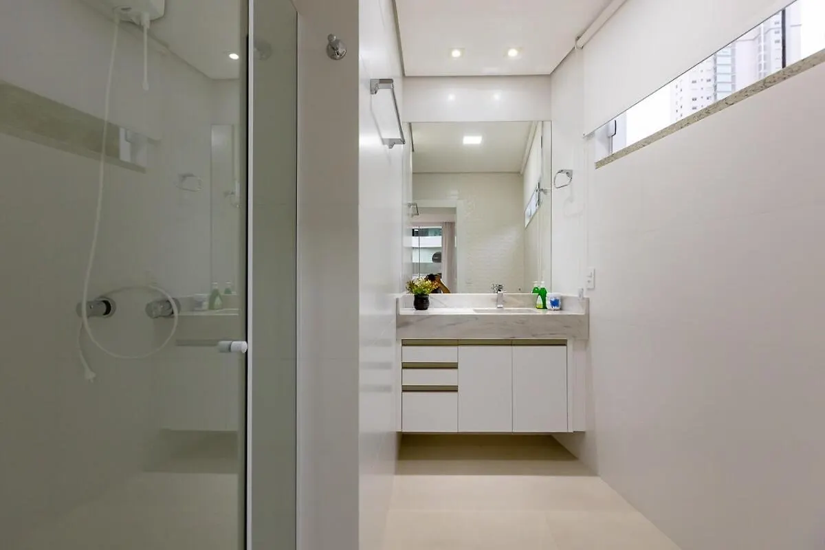 Lindo Apto Perto Da Praia - Otima Localizacao Balneario Camboriu Daire
