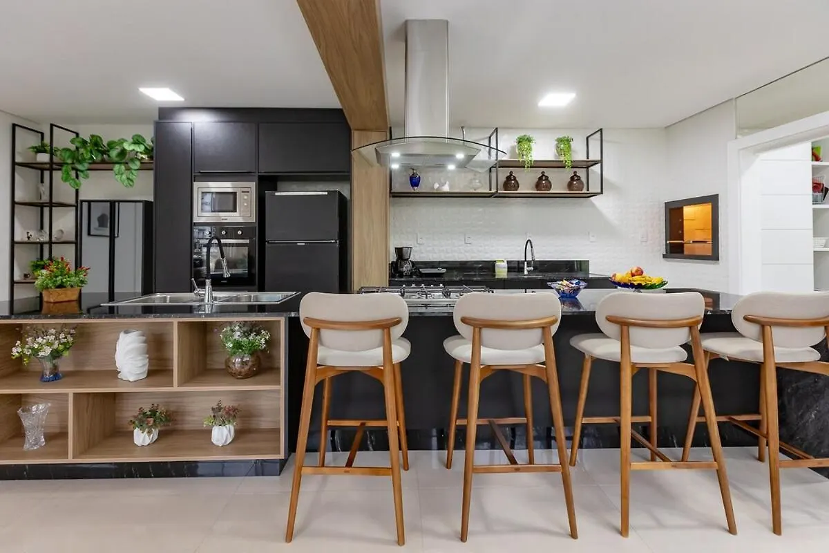 Lindo Apto Perto Da Praia - Otima Localizacao Balneario Camboriu 0*,