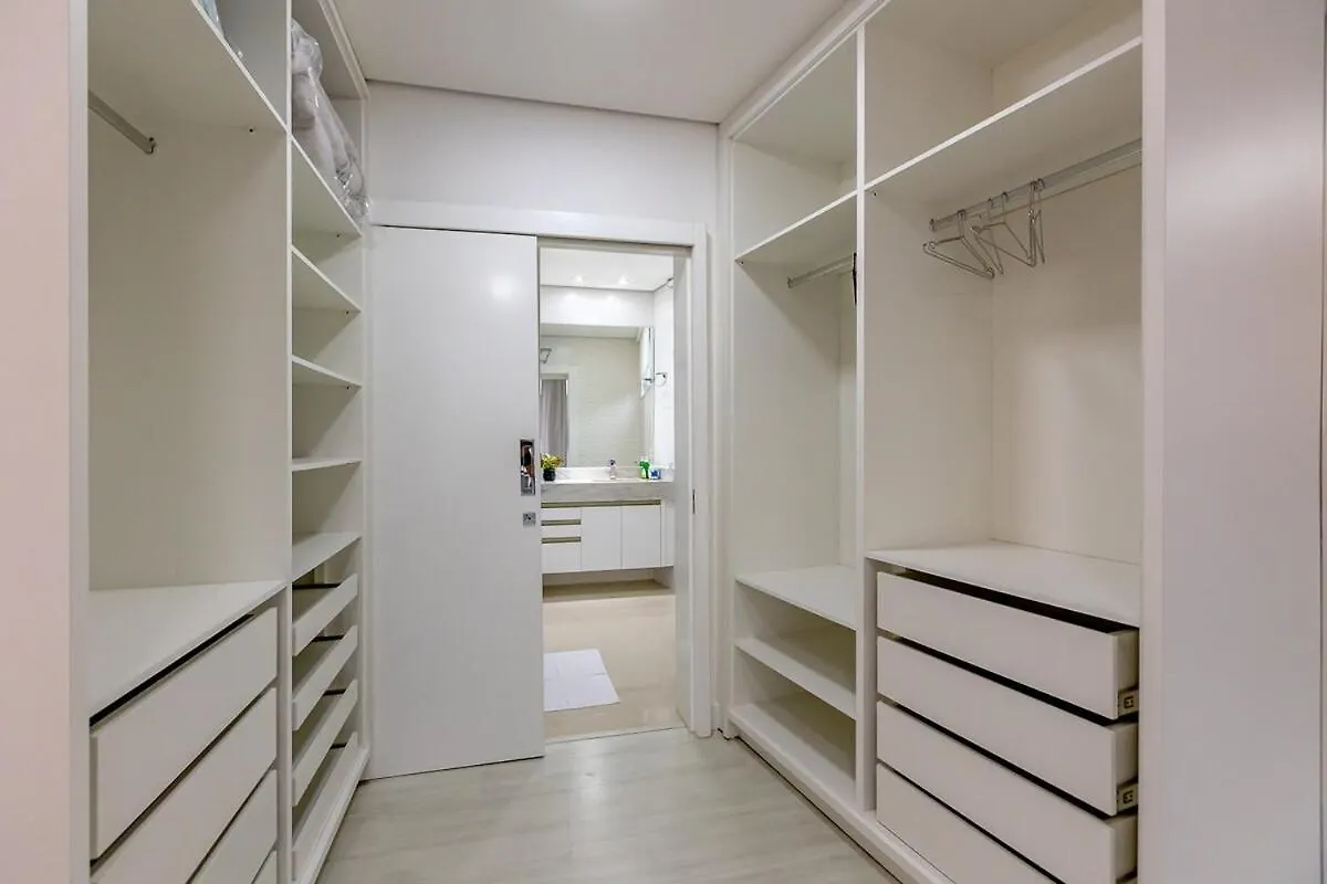 Lindo Apto Perto Da Praia - Otima Localizacao Balneario Camboriu Daire