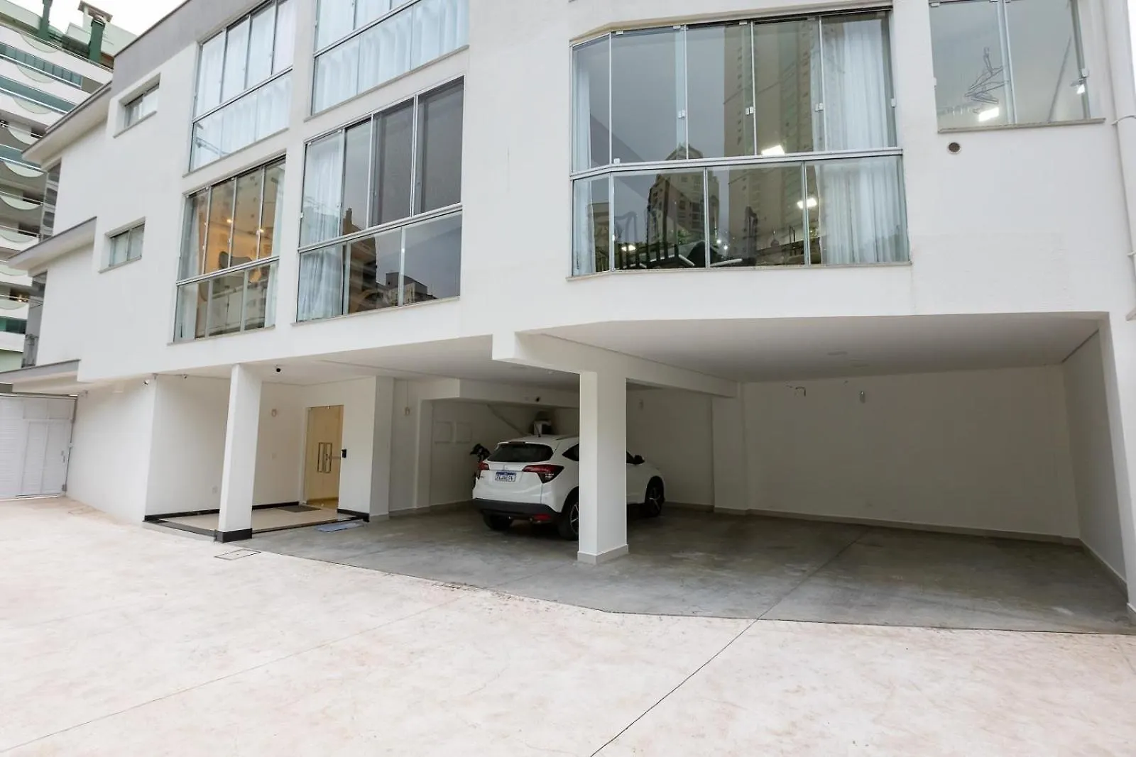 Lindo Apto Perto Da Praia - Otima Localizacao Balneario Camboriu 0*,  Brezilya